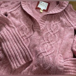 American Eagle 🦅 Outfitter’s Sweater